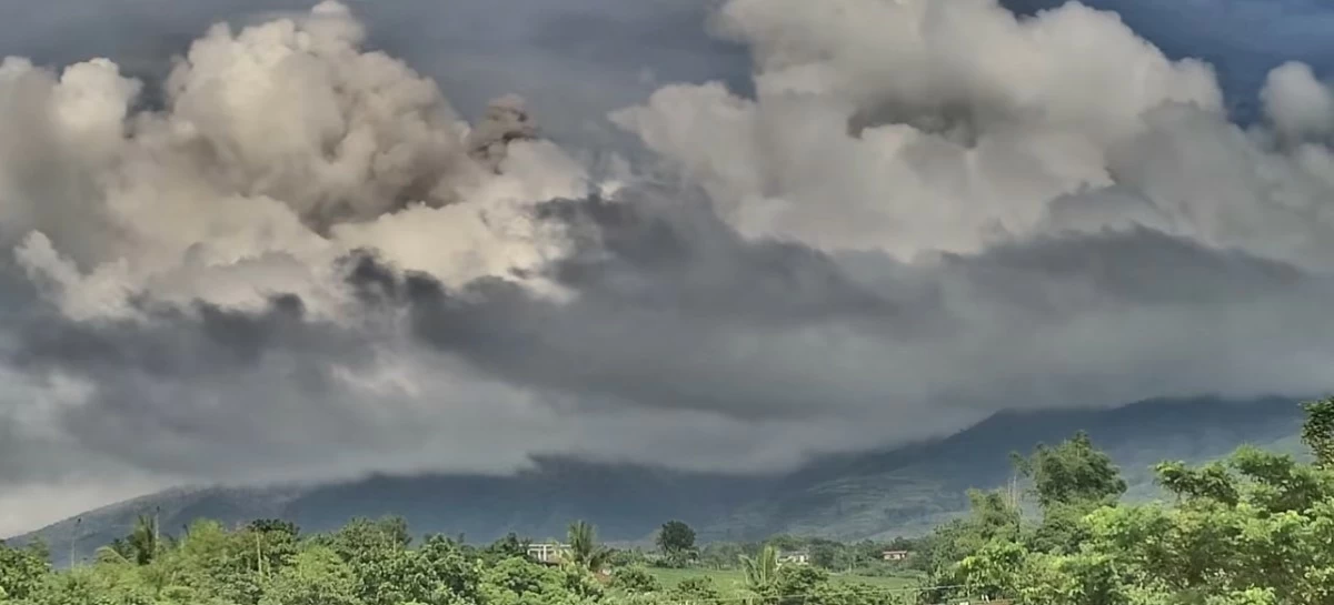 (SCREENSHOT TAKEN FROM PHIVOLCS VIDEO)