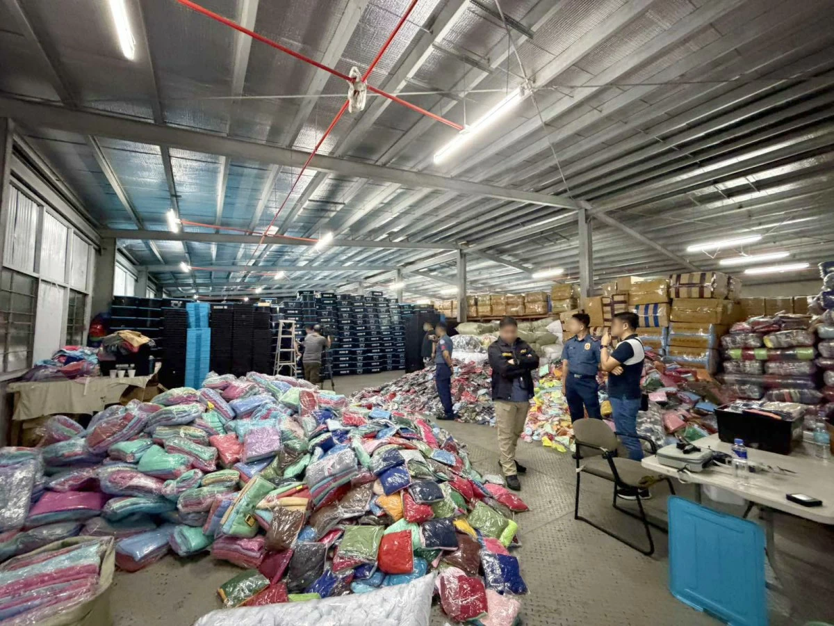 PNP probes into supply chain of P15 M worth of seized relief goods being sold in black market