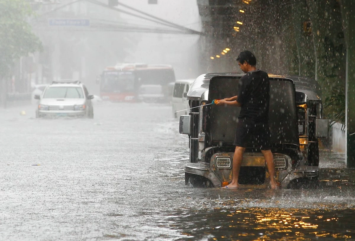 ICI seeks immigration lookout order vs 33 individuals; Romualdez, Escudero head list