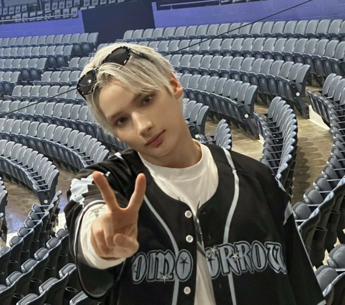 Tomorrow X Together’s Hueningkai (Weverse)