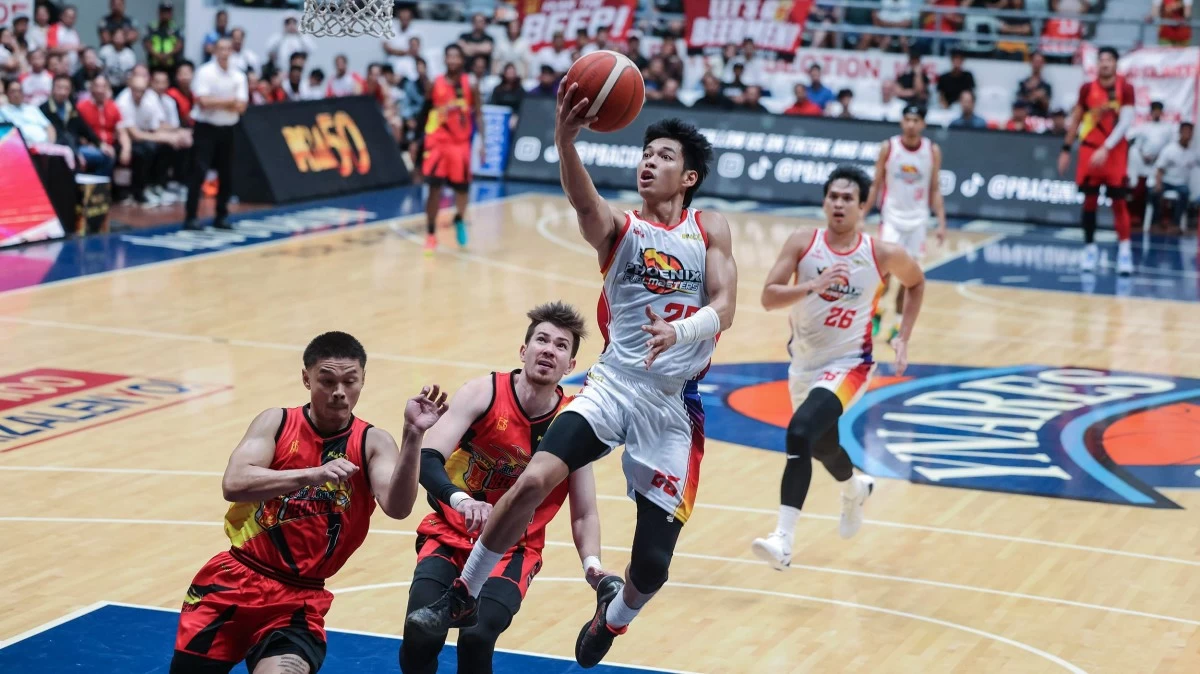 Phoenix barges into win column, keeps SMB winless