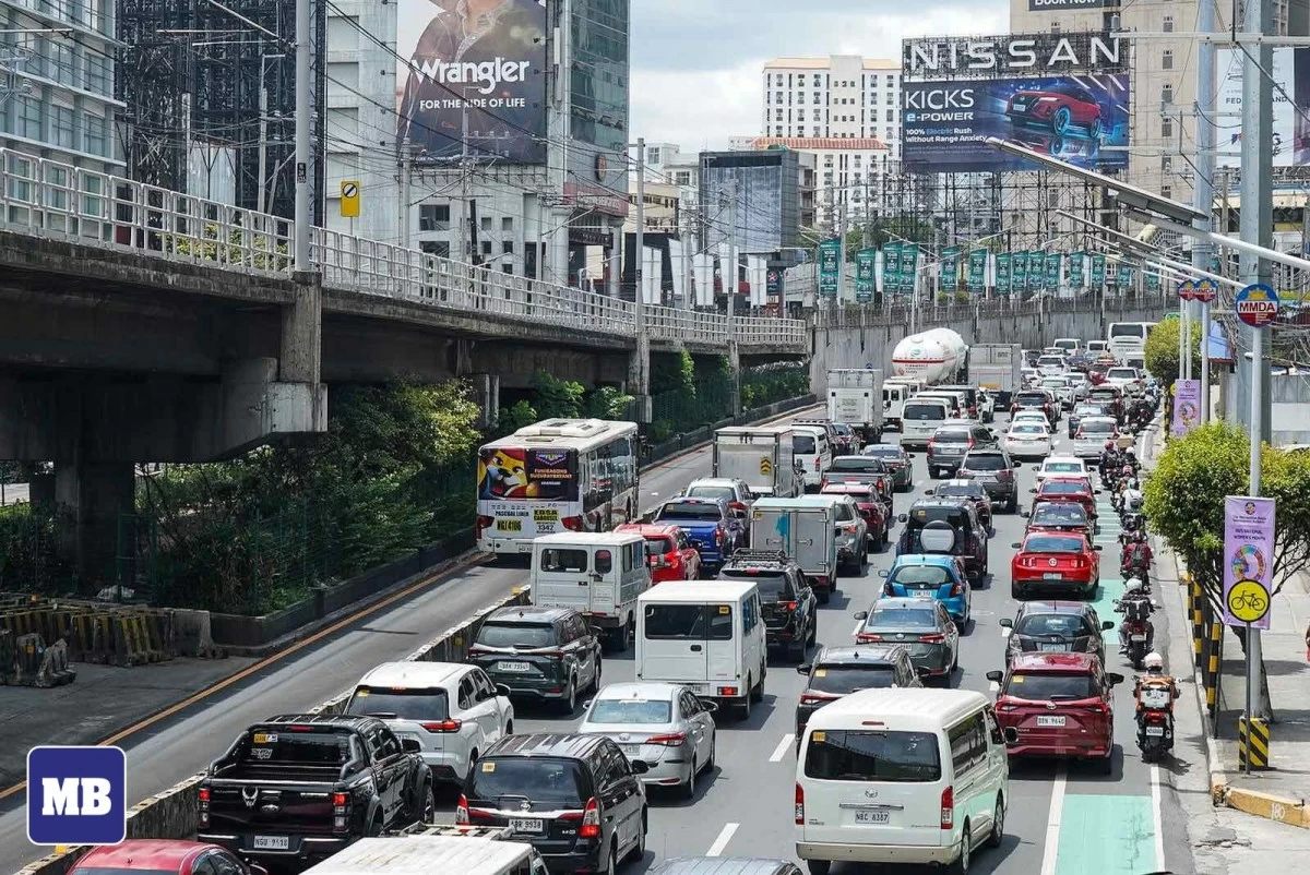 Why diesel holds steady while gasoline costs rise