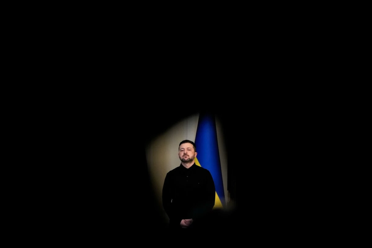 Zelenskyy to visit Washington this week seeking long-range weapons and a Trump meeting