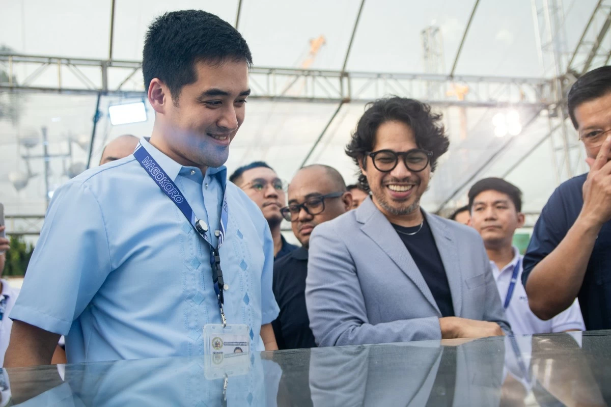 Pasig City Mayor Vico Sotto and Architech Royal Pineda (Photos from Councilor Paul Senogat)