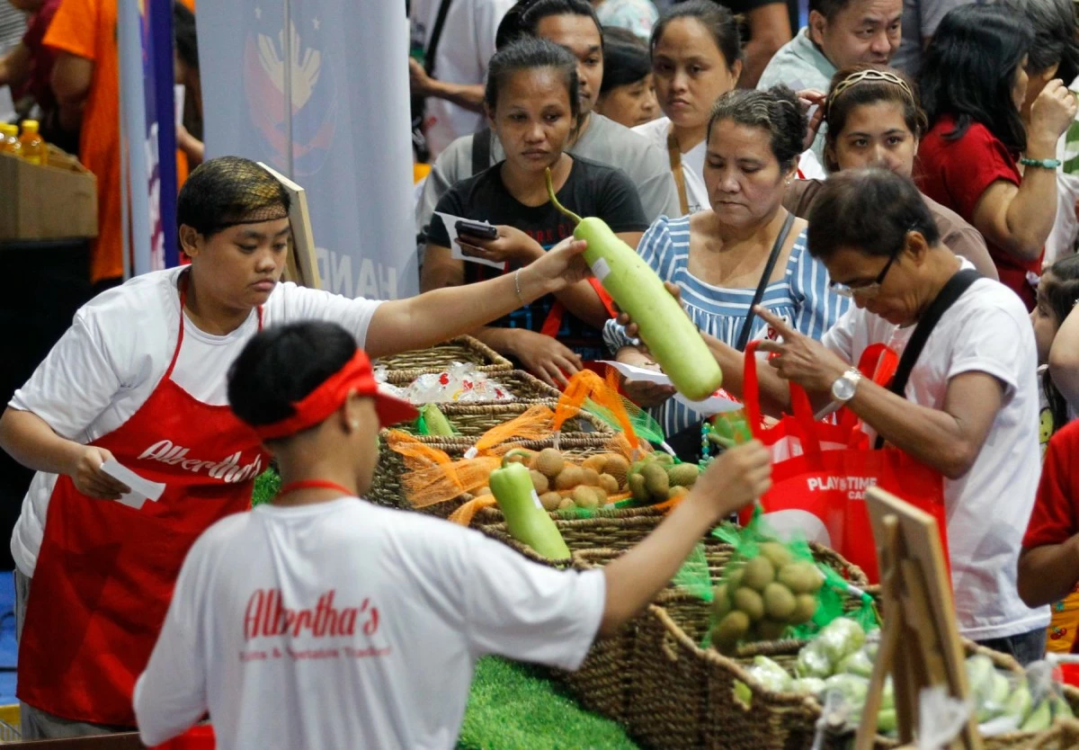 Gov't must ensure students are provided with sufficient food—Marcos