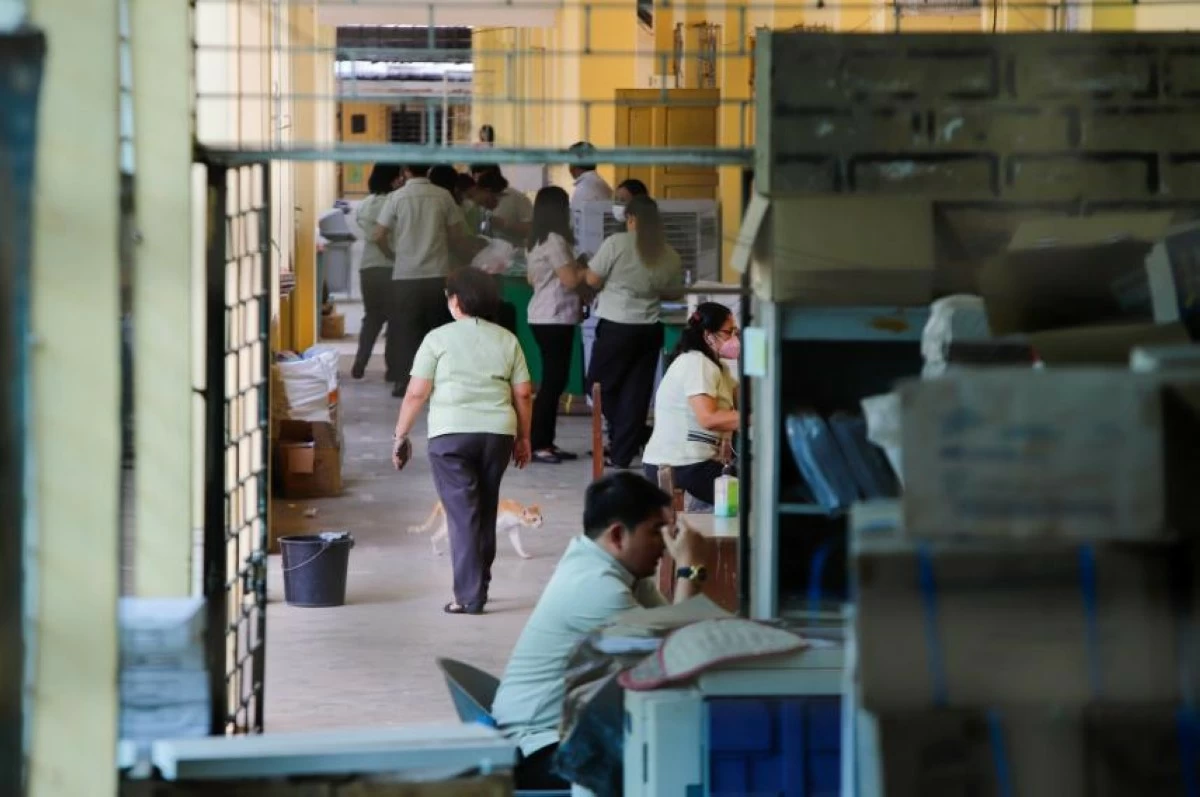 'Maka-bata pero hindi maka-guro': DepEd urged to address gaps in ARAL program implementation