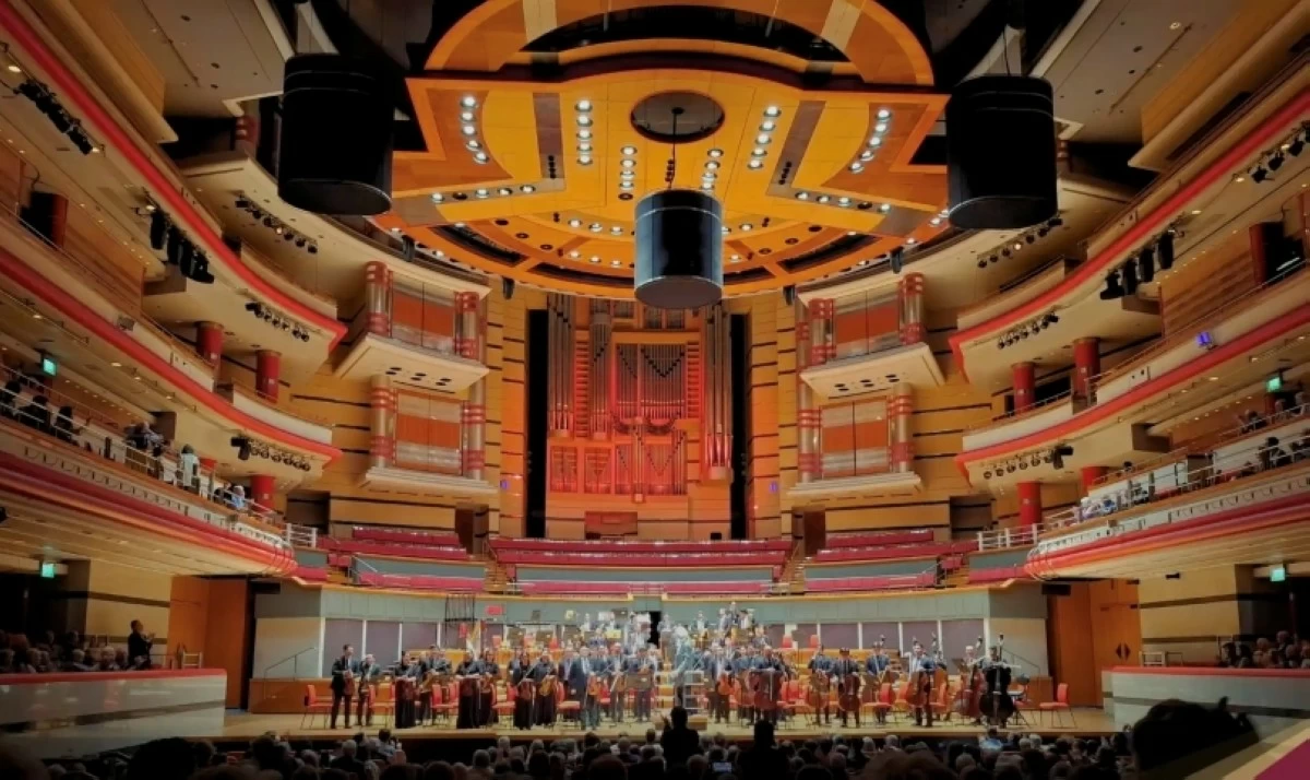 The Philippine Philharmonic Orchestra (PPO) at the Symphony Hall in Birmingham, England (Photo courtesy of Cultural Center of the Philippines)