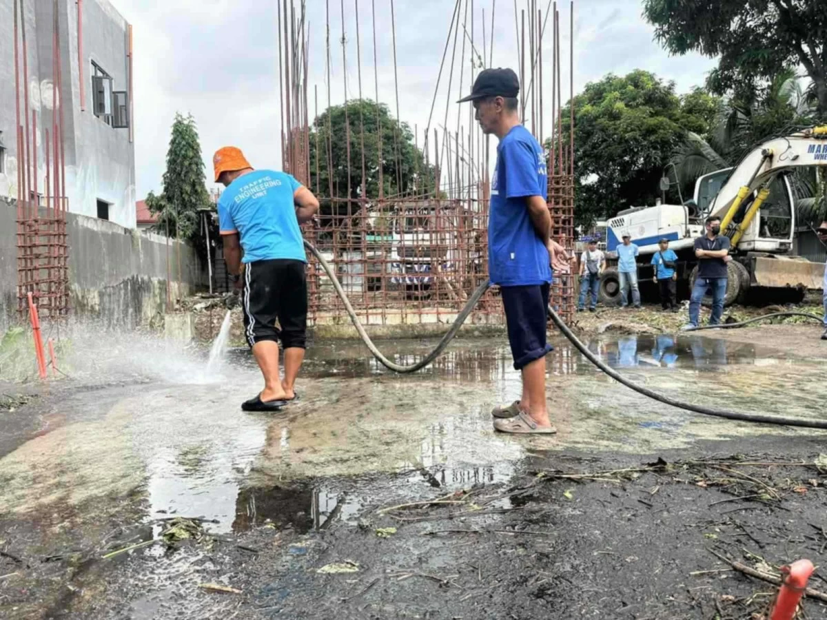 Personnel from the City Engineering Department conduct clearing operations to begin construction for the completion of the Super Health Center in Marikina City. (Contributed photos)