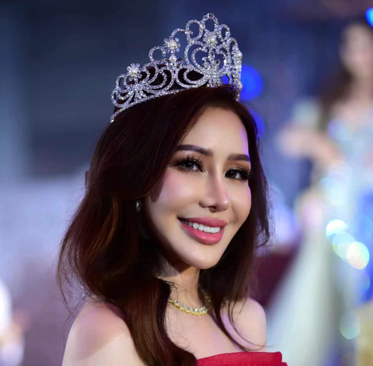 Legal advocate Isybella Grace shines at the 48th Mrs. Universe pageant in Manila