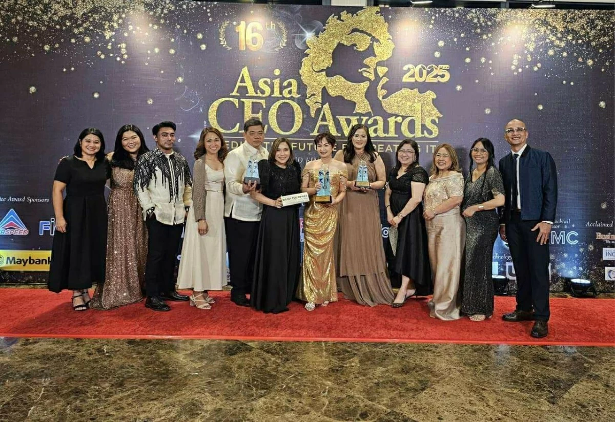 The MR.DIY Philippines contingent at the 2025 Asia CEO Awards, where the company was among the Circle of Excellence Awardees in the Woman Leader of the Year and Diversity Company of the Year categories.