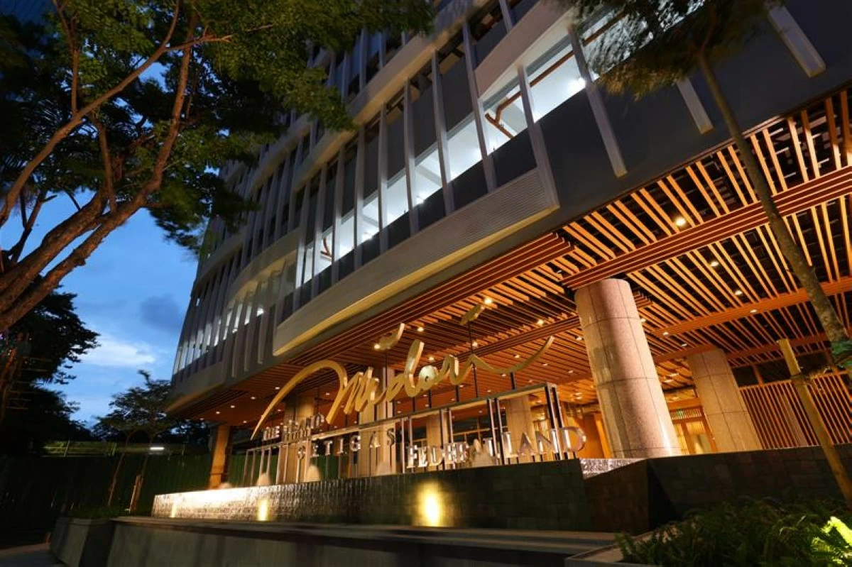 Main entry of The Grand Midori Ortigas in Pasig City