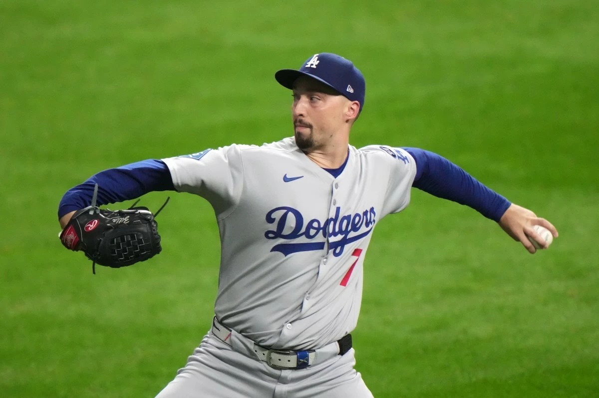 Los Angeles Dodgers' Blake Snell warms up before Game 1 of baseball's National League Championship Series against the Milwaukee Brewers Monday, Oct. 13, 2025, in Milwaukee. (AP Photo/Morry Gash)