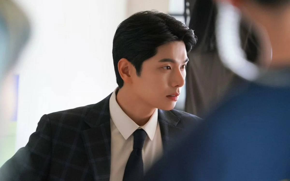 Korean actor Lee Yi-kyung (Instagram)