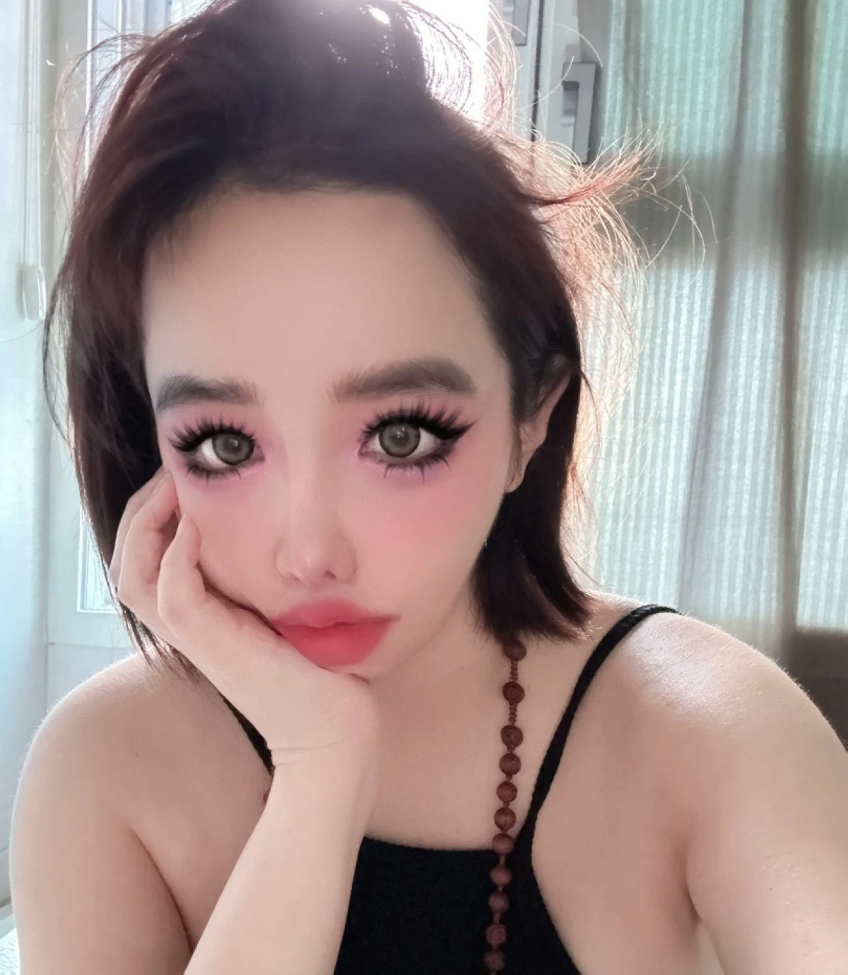 Park Bom (Instagram)