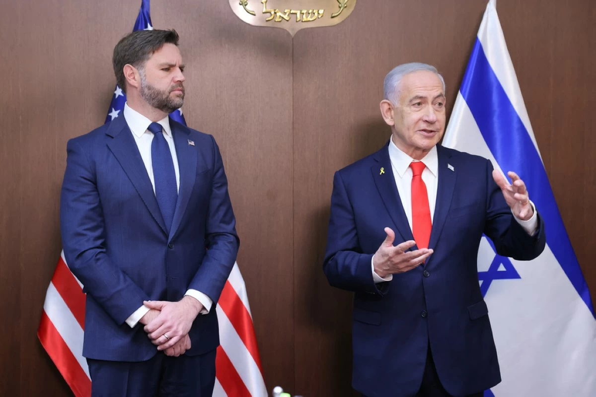 U.S. Vice President JD Vance, left, meets with Israeli Prime Minister Benjamin Netanyahu at the Prime Minister's Office in Jerusalem, Wednesday, Oct. 22, 2025. (Marc Israel Sellem/Jerusalem Post via AP, Pool)