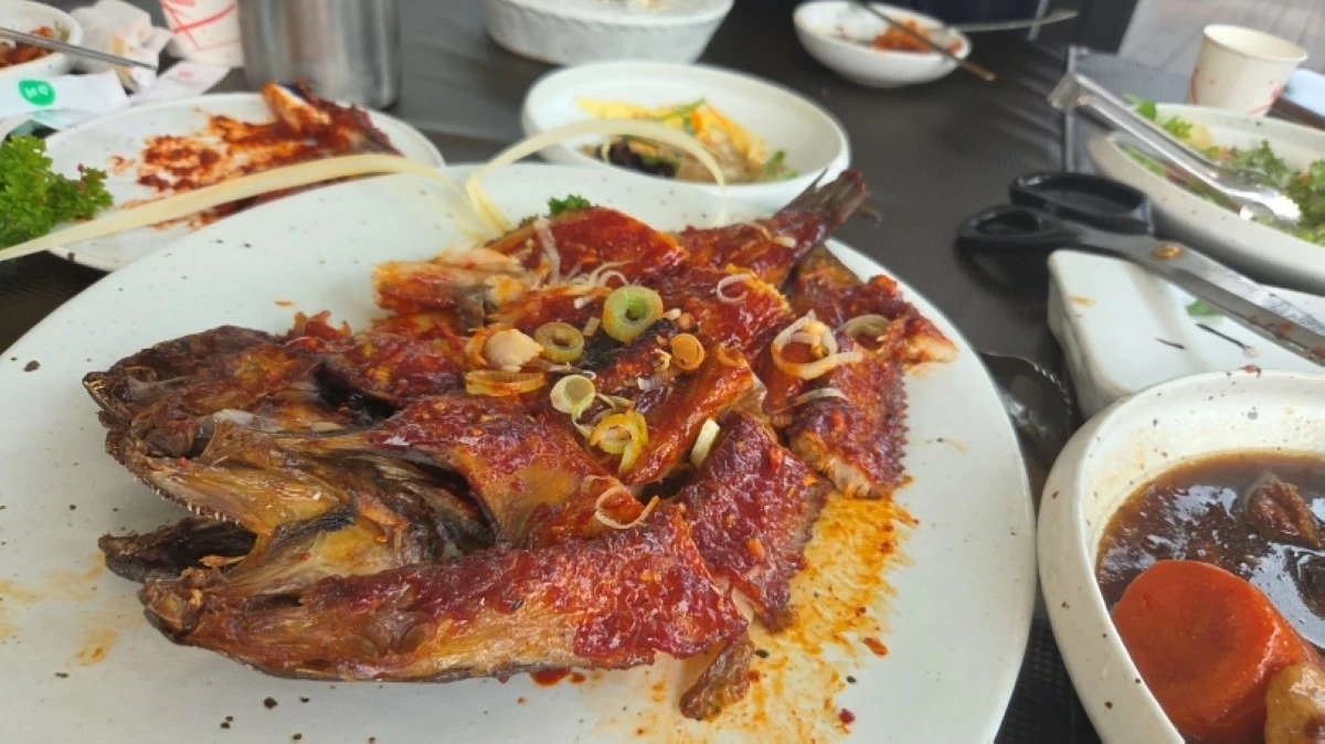 Lunch in Gapyeong, South Korea (Jonathan Hicap)