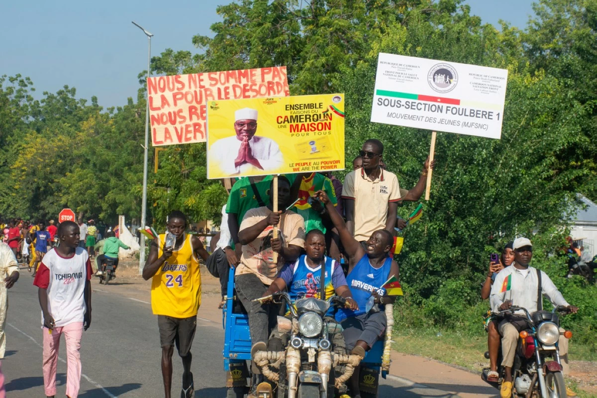 Supporters of opposition presidential candidate Issa Tchiroma, protest on the streets of Garoua, Cameroon, Sunday, Oct. 26, 2025. (AP Photo/Welba Yamo Pascal)