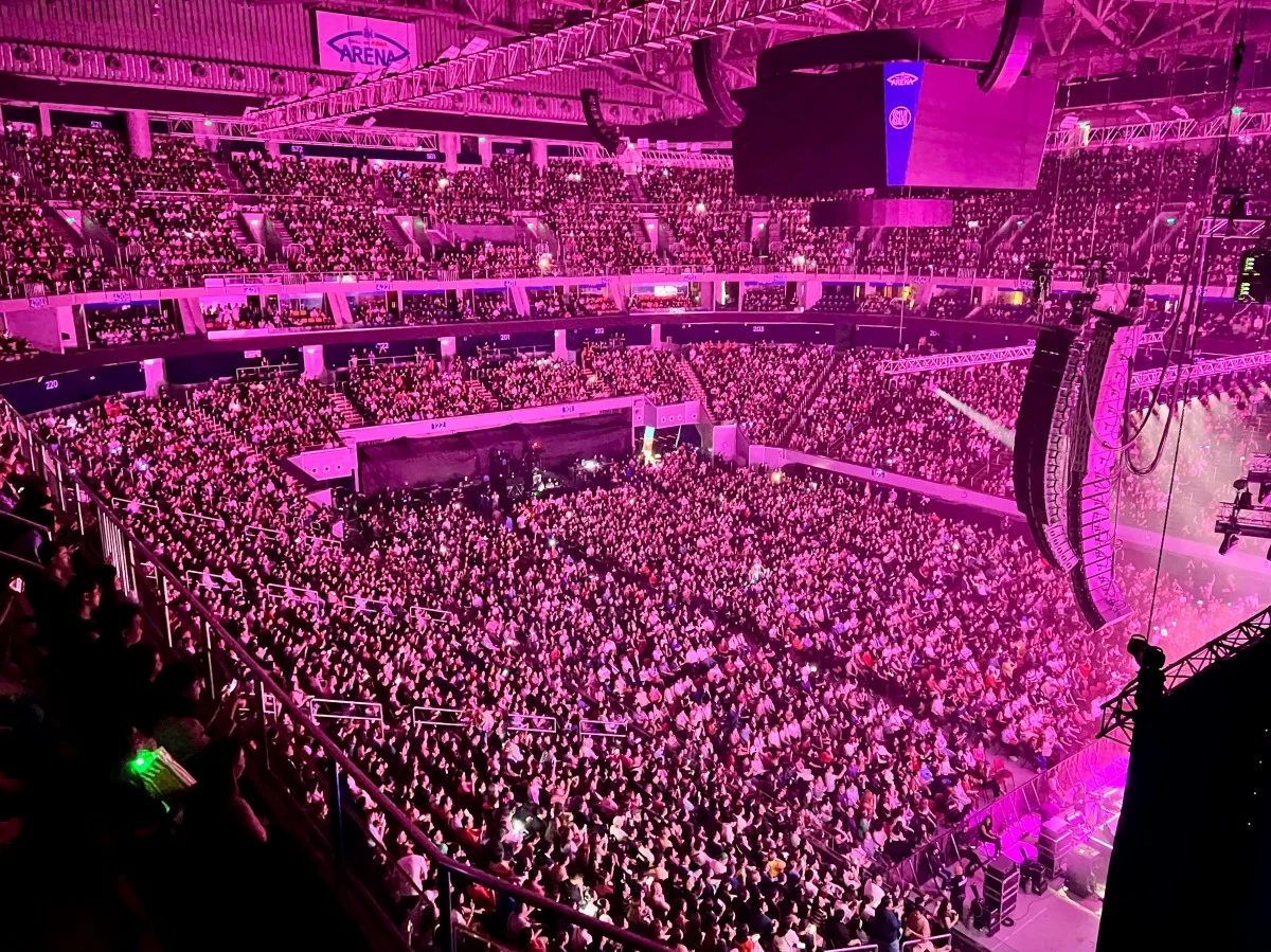 'The Celebration of Mimi' brought in a full-house to the SM Mall of Asia Arena.