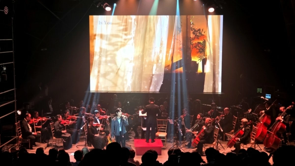 Isaac Hong (Jonathan HIcap