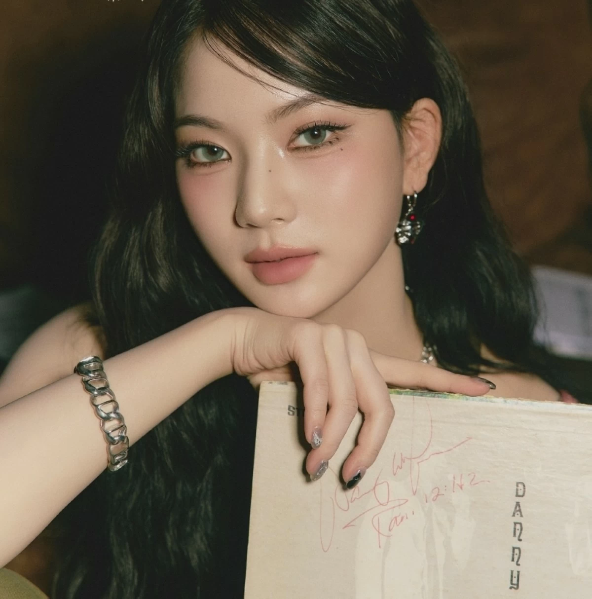 STAYC member Isa (X)