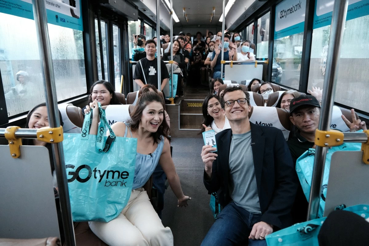 GoTyme Bank treats commuters to free rides as they launch free bank transfers
