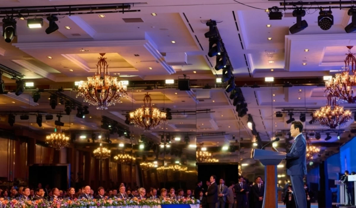 The APEC Economic Leaders' Gala Dinner on Oct. 31 in Gyeongju, South Korea (Screenshot from MBC video on YouTube) 
