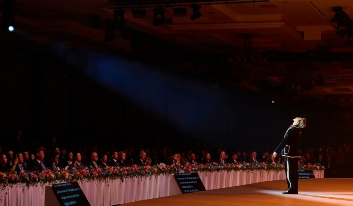 G-Dragon at the APEC Economic Leaders' Gala   on Oct. 31 in Gyeongju, South Korea (Photo from the website of the Office of the Presidentof South Korea) 
