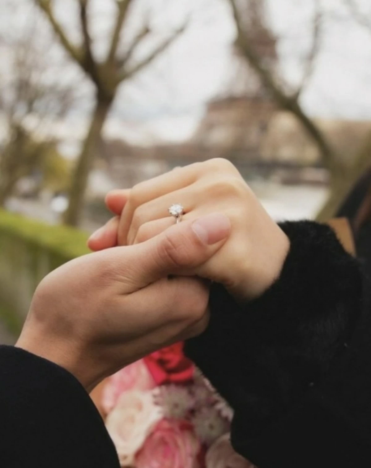 Taecyeon and his girlfriend in Paris in April 2024 (Photo: The Best Photo Paris)