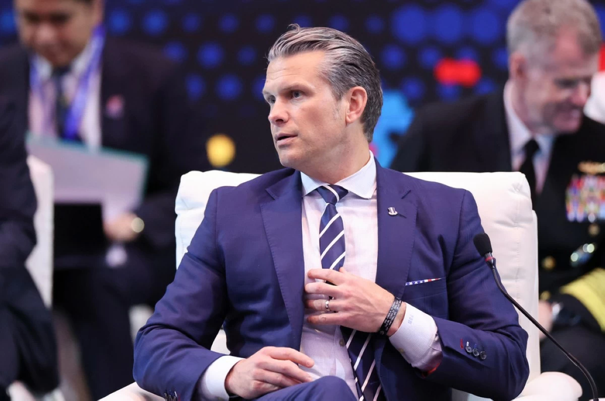 US and China agree to set up direct military communication channels