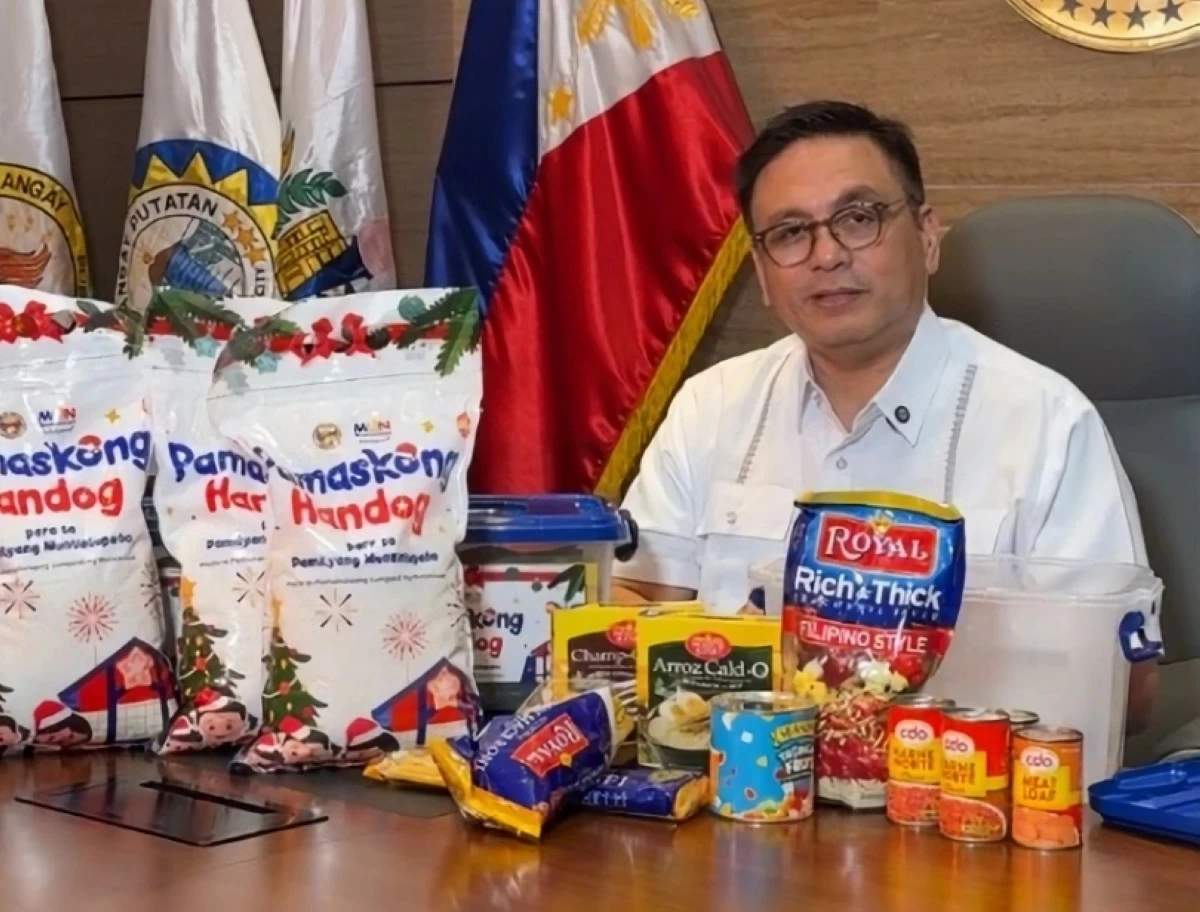 Muntinlupa Mayor Ruffy Biazon announcing the Pamaskong Handog 2025 on Nov. 3 (Screenshot from Mayor Biazon’s Facebook account) 