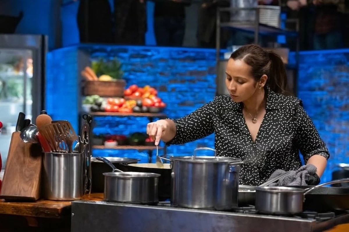 Chef Laila Bazahm (Photo courtesy of Food Network)