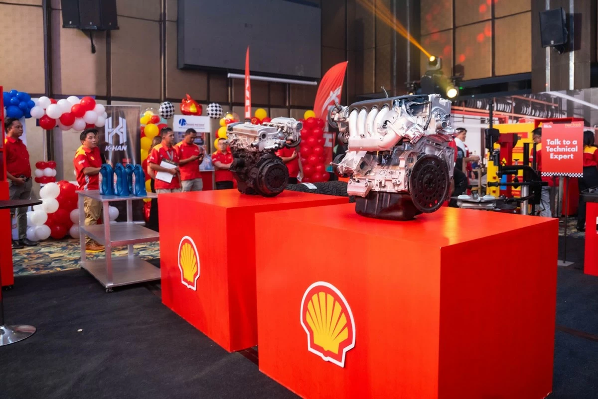 The Shell Fast Track Auto Workshop empowers mechanics and workshop owners with training, tools, and business opportunities to help them grow and succeed.