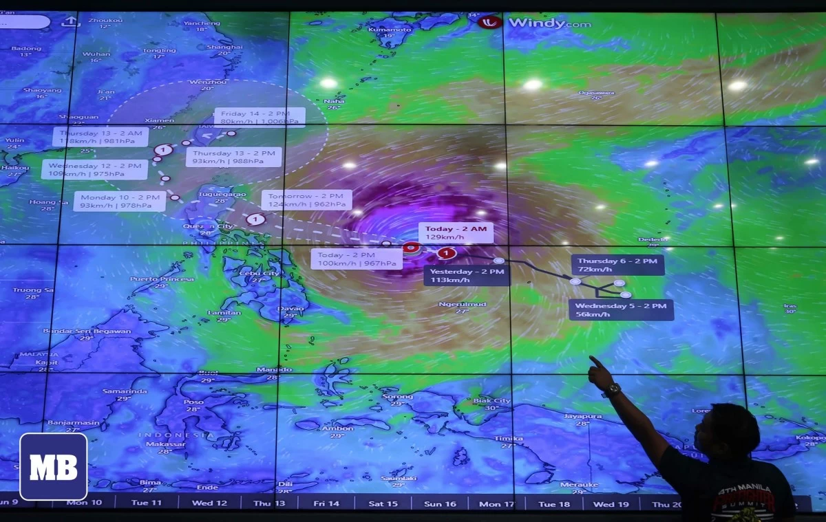 Typhoon 'Uwan' threatens 8.4 million individuals; 'Tino' death toll rises to 204