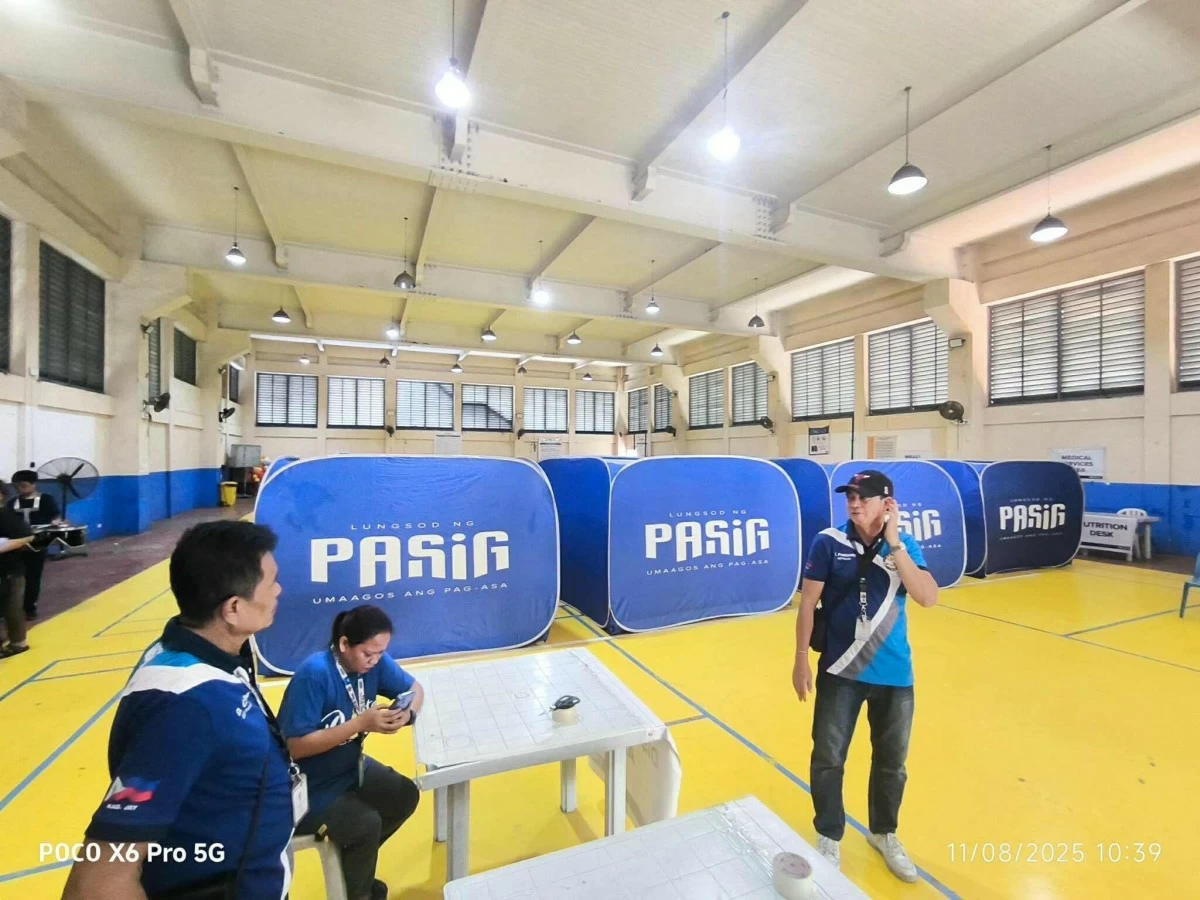 Pasig LGU sets up tents at evacuation sites ahead of 'Uwan'