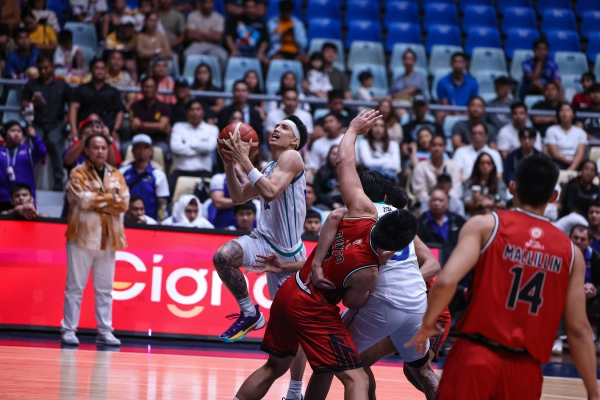 Stockton dazzles as Converge avoids upset axe vs Blackwater