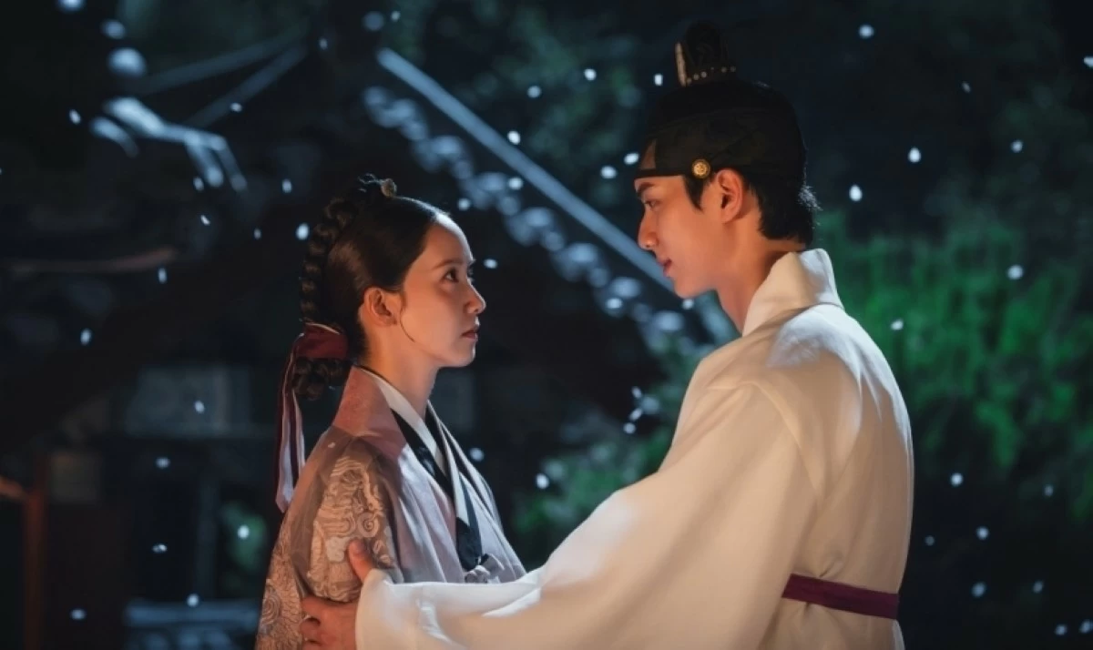 “Bon Appétit, Your Majesty” (tvN)