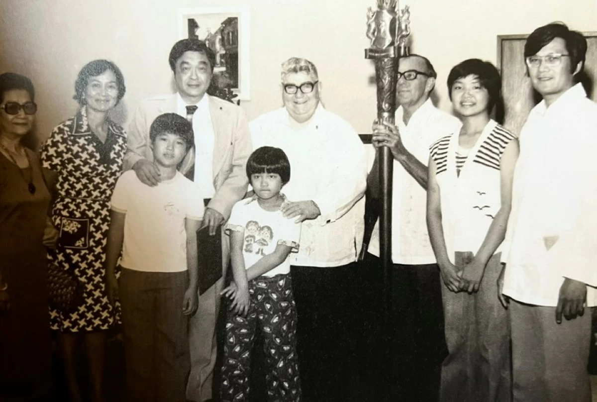 John Gokongwei Jr. receiving his diploma. The family—his wife, sisters, and son Lance—was present to celebrate what Lance later described as one of his father’s proudest moments.