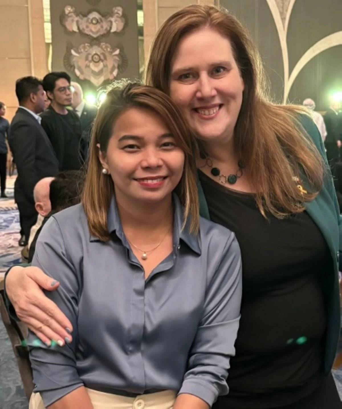 Rosemarie Corpin and Ambassador Dana Kursh of the Embassy of Israel.