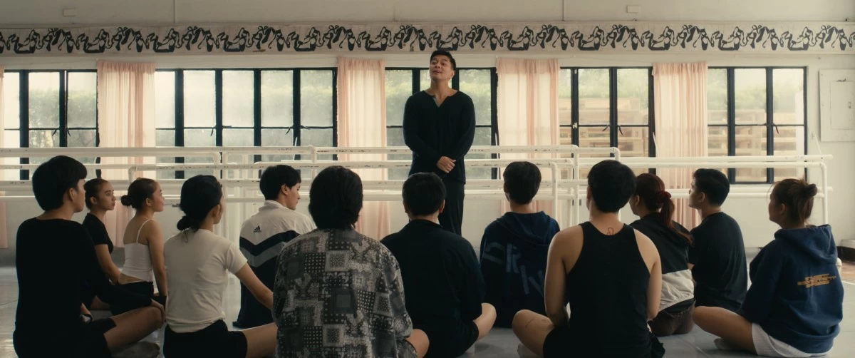 A still from 'Dan, En Pointe' by Adelbert Abrigonda