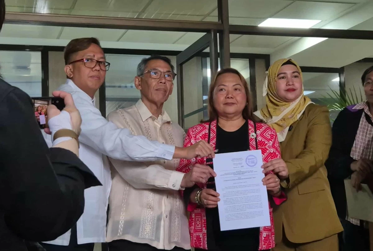 From left to right: Akbayan Party-list Reps Perci Cendaña, Chel Diokno; Dinagat Islands Rep. Kaka Bag-ao: Akbayan Party-list Rep. Dadah Kiram Ismula (Contributed photo)