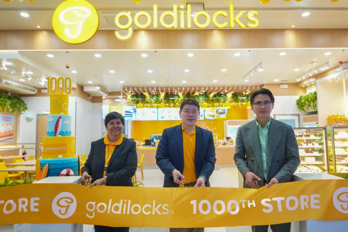 In photo (left to right): Buen Ibarra, VP for Retail Operations, Goldilocks; Jerson Uy, Chief Operating Officer, Goldilocks; and Steven Tan, President, SM Supermalls.