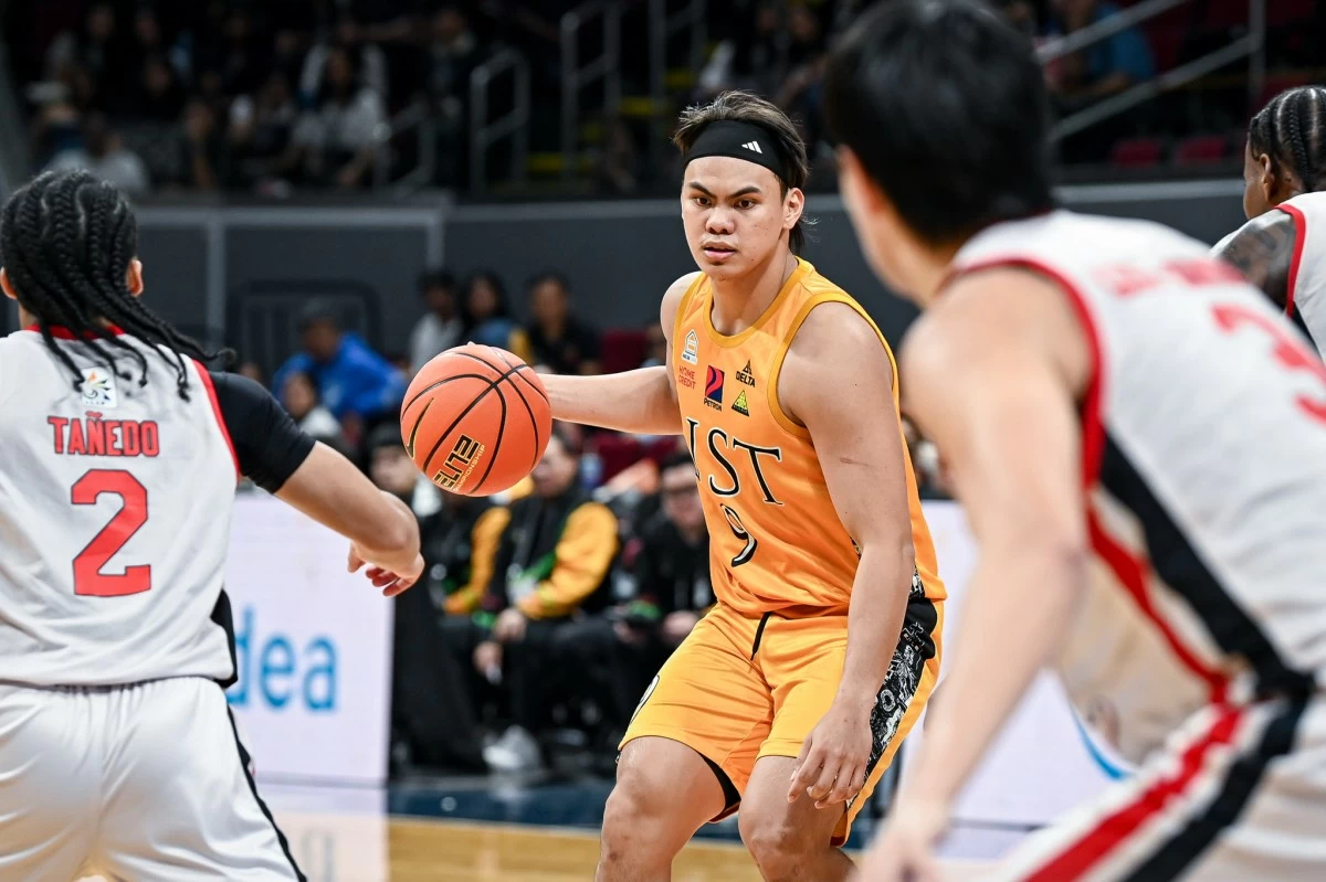 Nic Cabañero continues to power UST's semis chase. (UAAP Media)