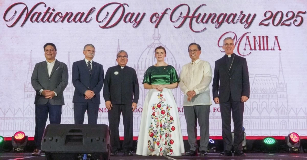 Senator Juan Miguel Zubiri, President of the Philippines-Hungary Parliamentary Friendship Association; Speaker László Kövér; Reverend Father Antonio Cecilio T. Pascual, Executive Director of Caritas Manila; Ambassador Titanilla Tóth ; Undersecretary Leo Herrera-Lim of Department of Foreign Affairs; and Archbishop Charles John Brown, the Apostolic Nuncio to the Philippines