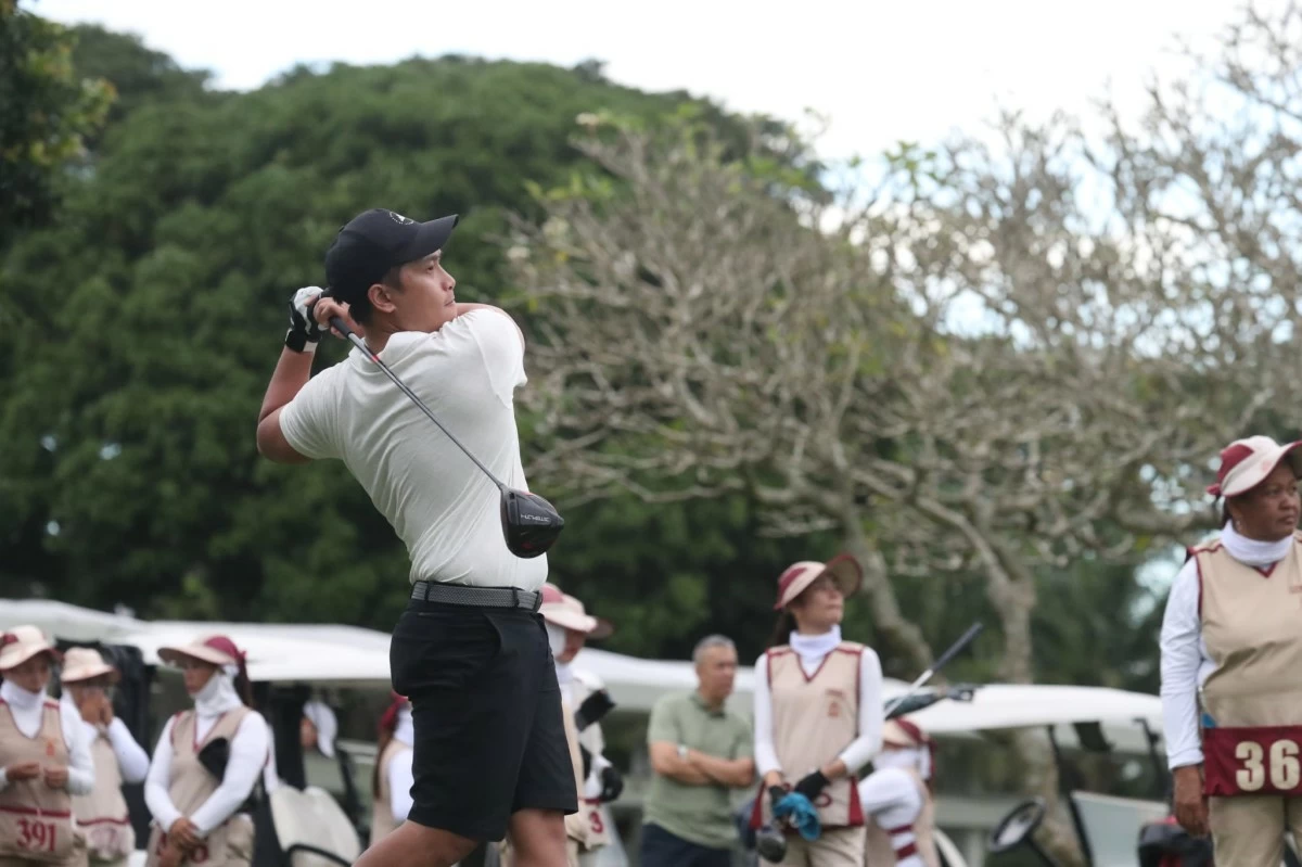 Manila Bulletin sports editor Ramon Rafael Bonilla in action during the 4th Philippine Sportswriters Association (PSA) Cup golf tournament.