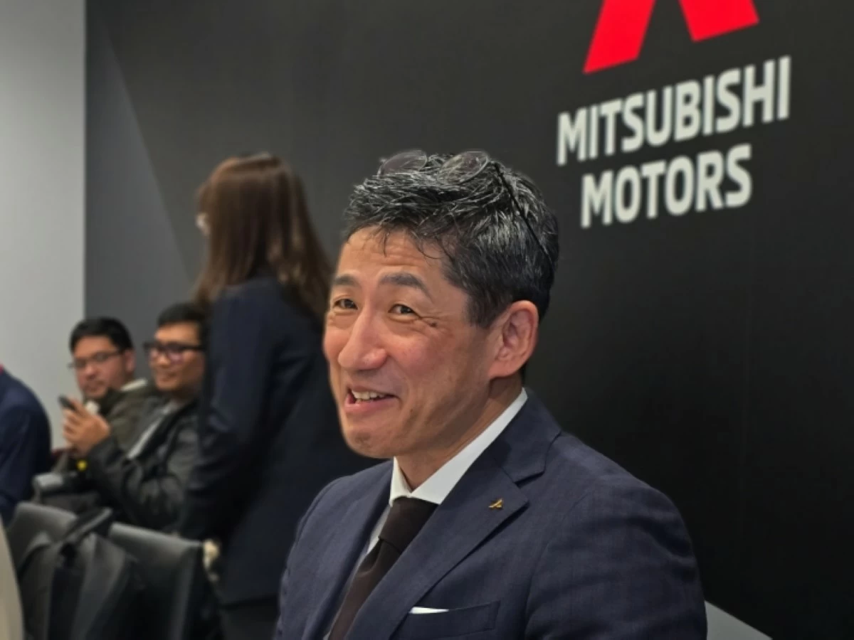 Design General Manager of the Design Division, Mr. Seiji Watanabe explains the principles of Kaku-Tan-Jun to Philippine motoring media
