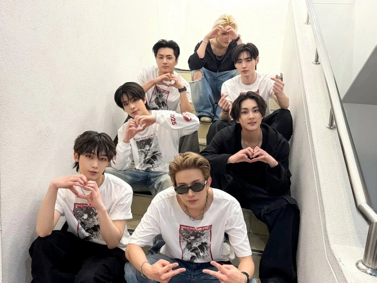 ENHYPEN (Belift Lab)