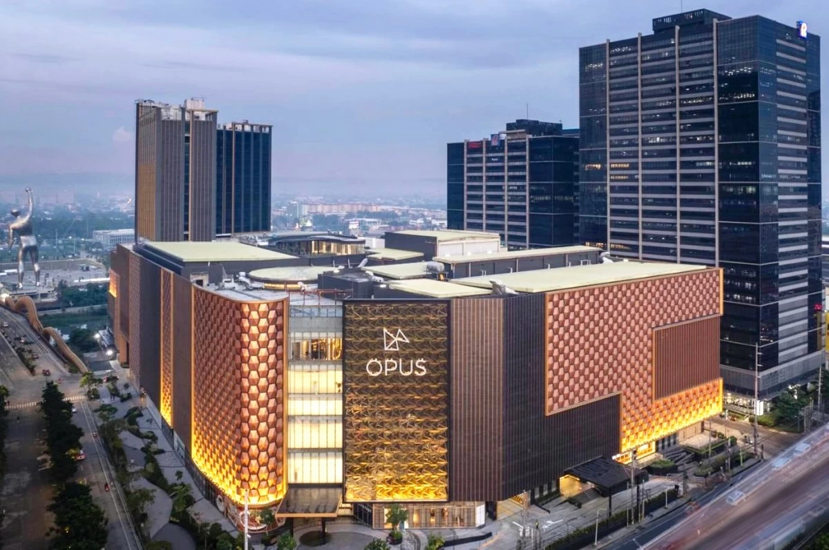 Opus stands as Robinsons Land’s newest premier destination in Metro Manila, a thoughtfully designed space that elevates every moment into something extraordinary.
