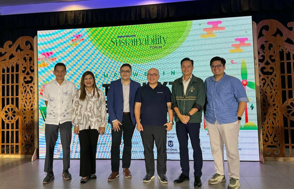 DAY 1, MORNING SESSION — Philip Cu Unjieng, co-project lead of the MB Sustainability Initiative, is joined by brand speakers (from left) Jo Ann Eala, BPI vice president; Chito Santos Maniago, Globe Telecom senior director and head of public relations and communications strategy; Suiee Suarez, AboitizPower vice president for corporate affairs; and Oliver Chan, Arthaland senior vice president and sustainability officer.
