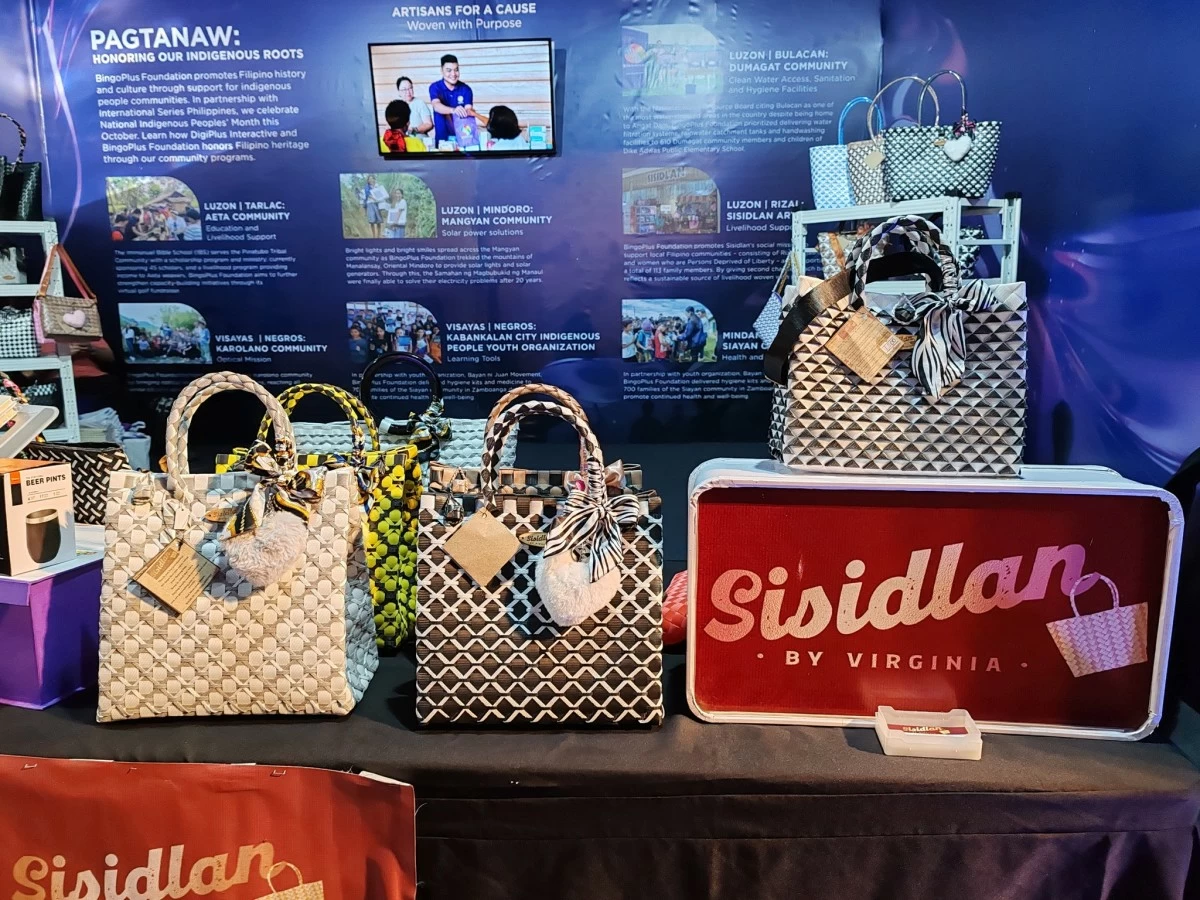 Sisidlan Weavers proudly displayed their beautiful, hand-made, reusable, and modern bayong bags during the ISP Welcome Gala Night and LIV Golf Music Festival. 

