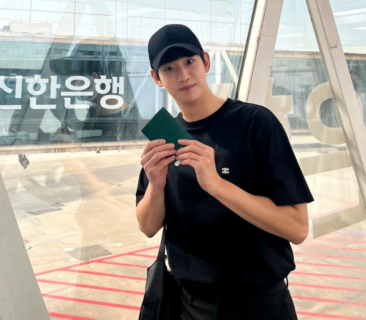 Korean actor Kim Soo-hyun (Instagram) 